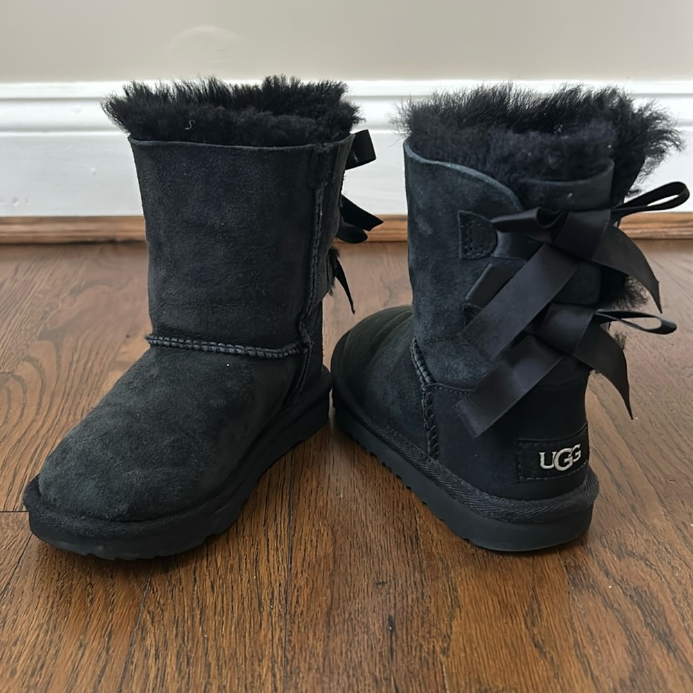 Kids UGG Bailey Bow Boots